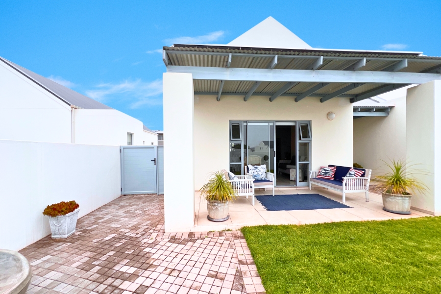 3 Bedroom Property for Sale in Blue Lagoon Western Cape